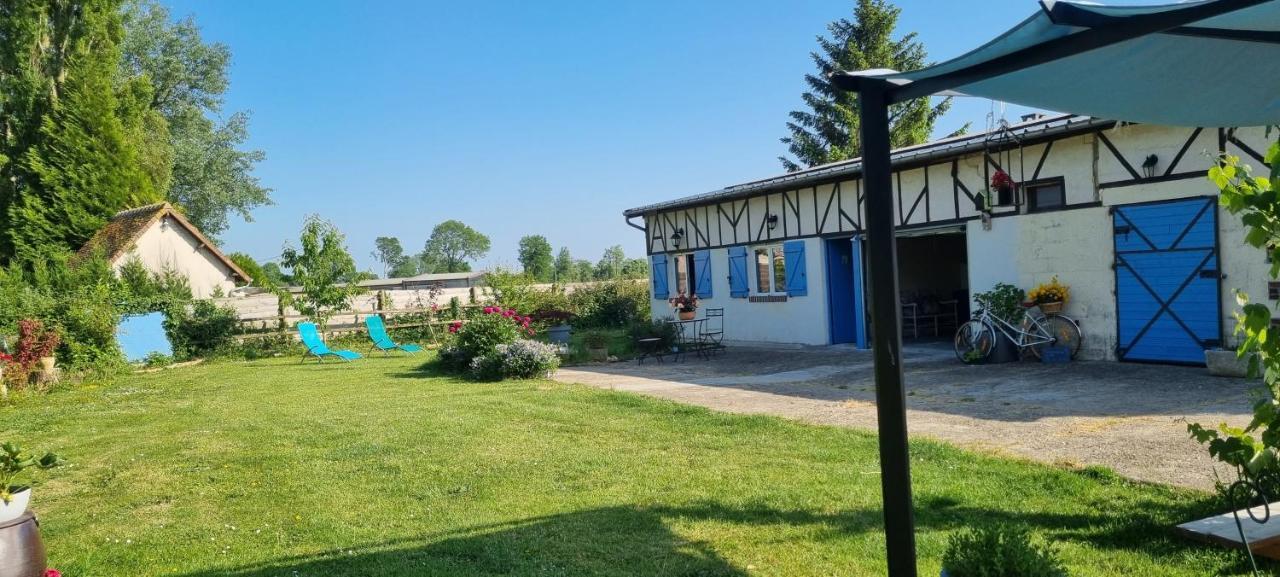 Asnieres  La Cle Des Champs B&B 외부 사진